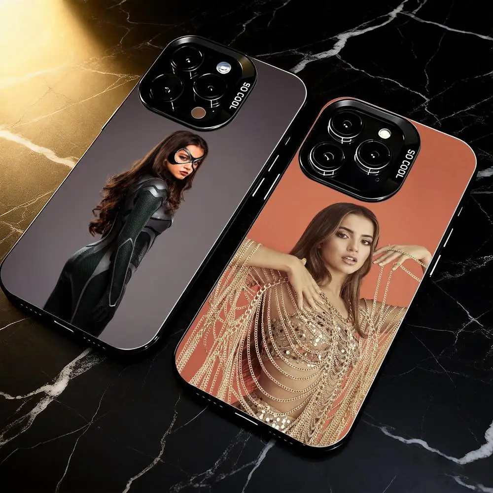 

Actor I-Isabela M-Merced-IM Phone Case For iPhone 17,16,15,14,13,12,11 Plus,Pro Max,XS,Colorful Silver Black Cover