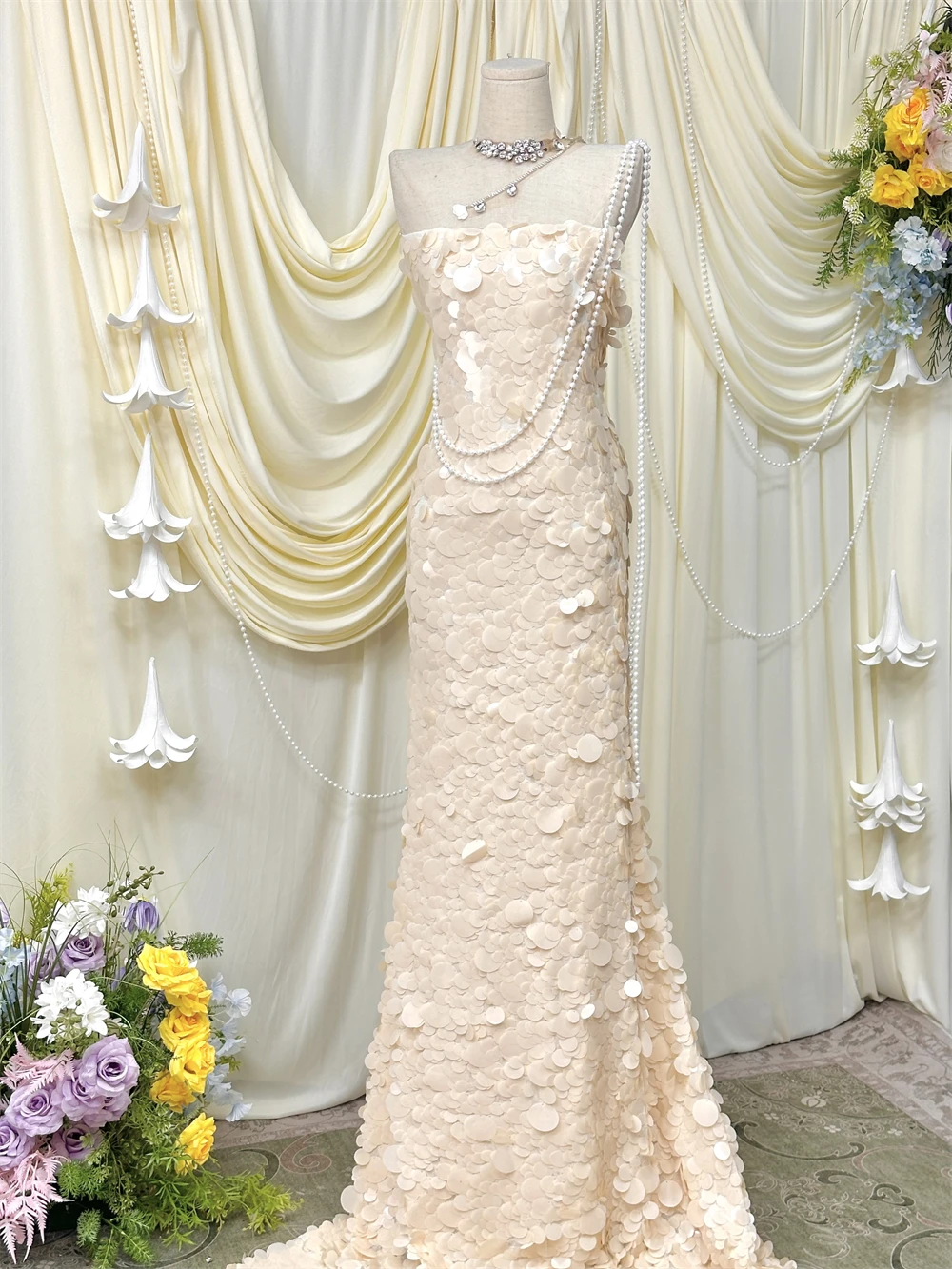 Sequins Embroidered Lace Super Sale Wedding Fabric Latest African Heavy Paillete Lace Popular Embroidery Tulle Mesh Womens Skirt