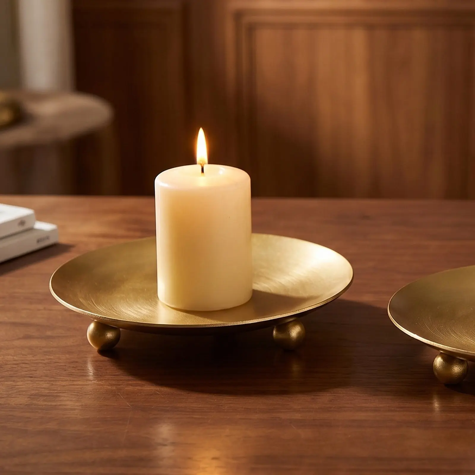 4Pcs Iron Candlestick Holder Vintage Distressed Finish Pillar Tray Stable Base for Wedding Table Decor