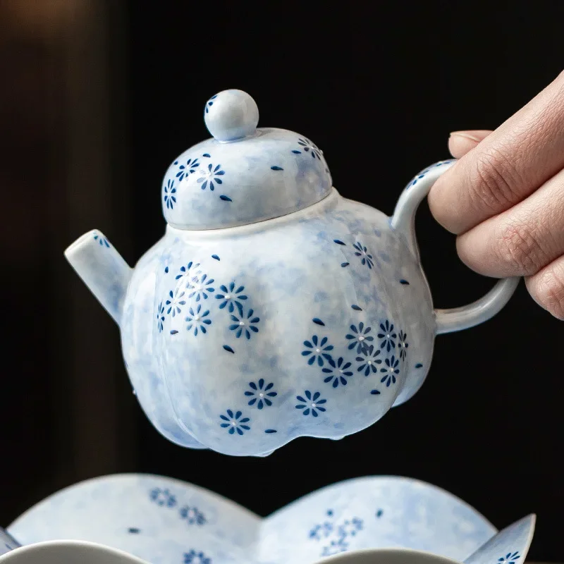 130ML Grass and Wood Ash Retro Exquisite Teapot Sprinkled with Blue Daisy Melon Edge Teapot Chinese KungFu TeaSet Brewing Teapot