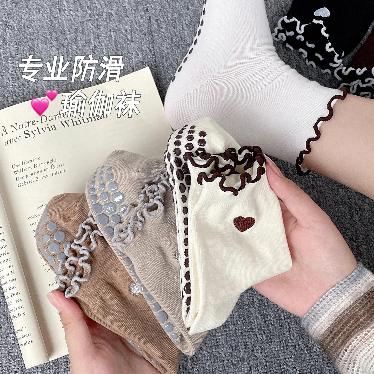 

Осенние и зимние носки для йоги средней длины, противоскользящие женские профессиональные носки для пилатеса, спортивные носки для танцев в помещении, аэробики, фитнеса