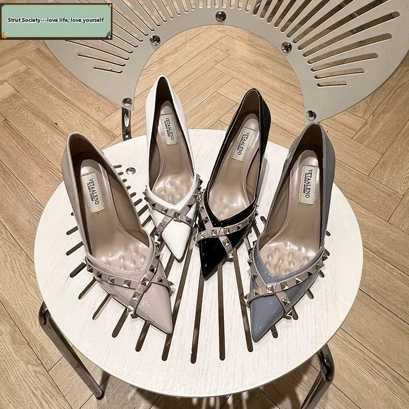 Metal Rivet Corss Tied High Heel Pumps Sexy Pointed Toe Thick Heel Matte Leather New Arrivals Fashion Women Modern Shoes