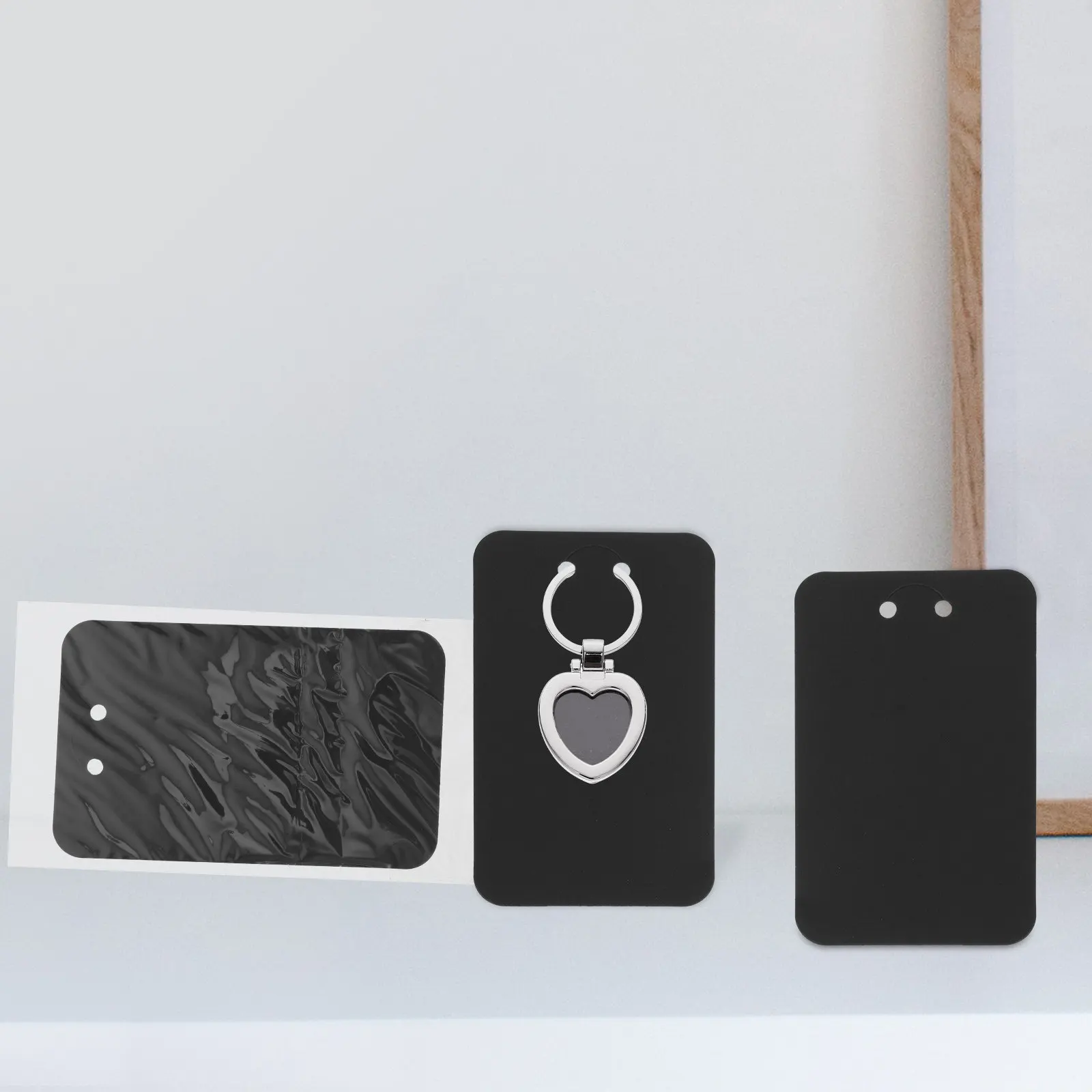 

1Set Keychain Display Cards Paper Jewelry Display Cards Pre-Cut Holes Suitable for Packaging Keyrings Necklaces Earrings Self