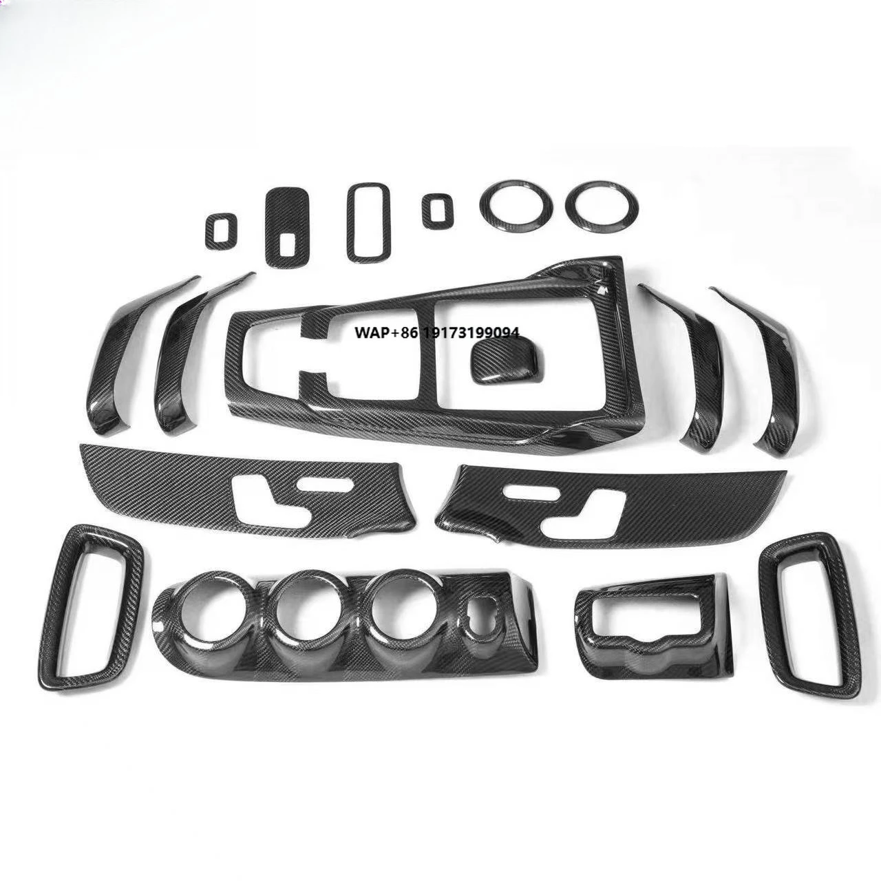 

Сухой карбоновый интерьер (для леворульных авто) для A35 A45 W177 2020-2025