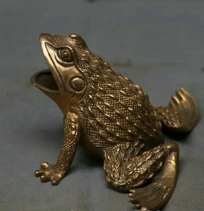 

China Folk Collect Fengshui Bronze Copper Common Pond Frog Animal Toad Statue