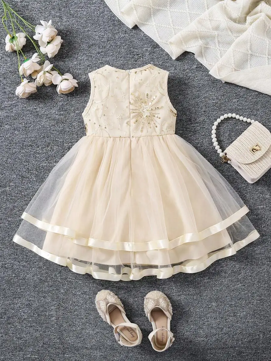 

Elegant Sequin Embroidered Tulle Evening Dress With Round Neck And Zipper Back