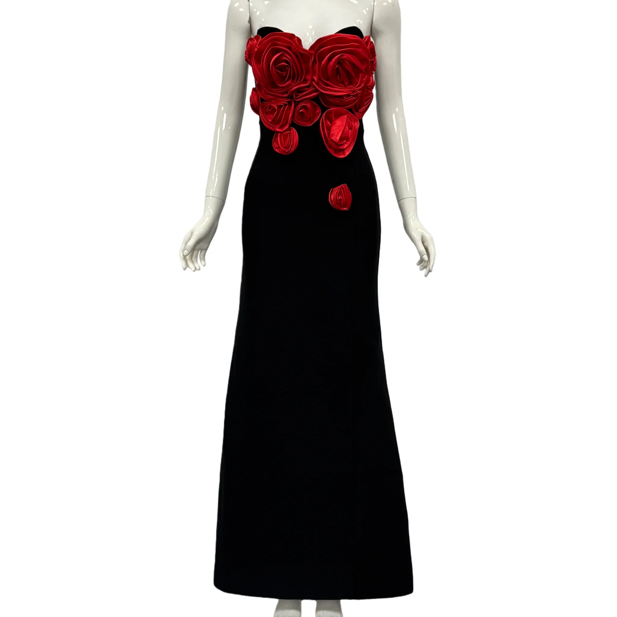 Women Sexy Strapless Elegant Flower Decoration long dress