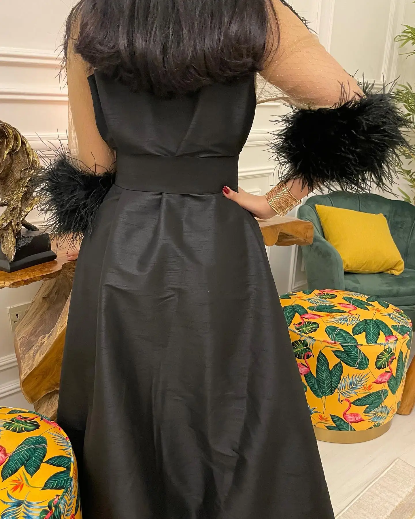 Gaun Malam Kustom Gaun Prom Lengan 3/4 Bulu Sendok Jersey Indah Gaun Pesta Panjang Pergelangan Kaki Sabuk A-Line Klasik