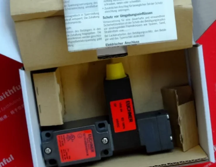 Euchner  New Original NZ1VZ-528E3VSM04-M 082125 security switch