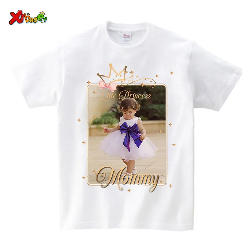 T-shirt assressentiavec nom personnalisé pour fille, chemise de couronne de princesse, photo d\'anniversaire de famille, tenues de t-shirt d\'image,