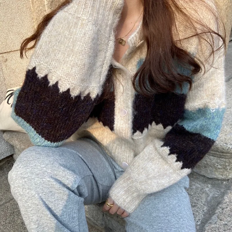 2025 Autunno e Inverno Moda Nuovo Maglione da Donna Elegante Pendolarismo Dolce Monopetto Color Bloccato Cardigan di Lana Maglione