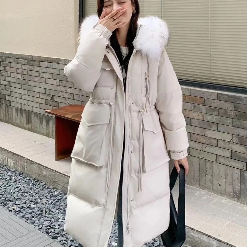 큰 털 칼라 다운 재킷 여성용 중간 길이 겨울 신상 한국 버전 무릎 길이 두꺼운 흰 오리털 허리 재킷 고급스러운