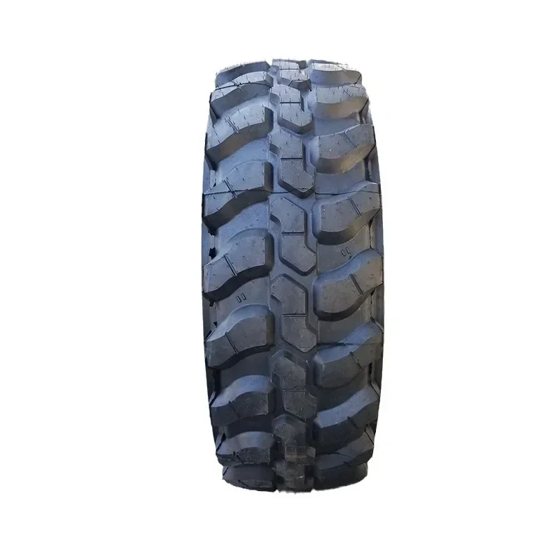 315/80R22.5 off-road vehicle fire truck special explosion-proof vacuum steel wire construction machinery tire