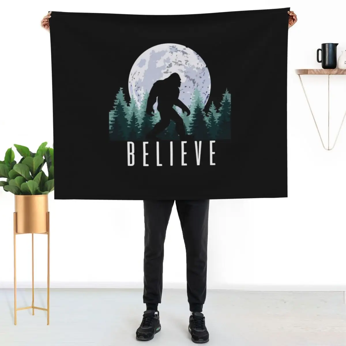 Bigfoot Believe | Sasquatch Throw Blanket Sofa Luxury Thicken Luxury Designer Beach Thins Bed linens Blankets