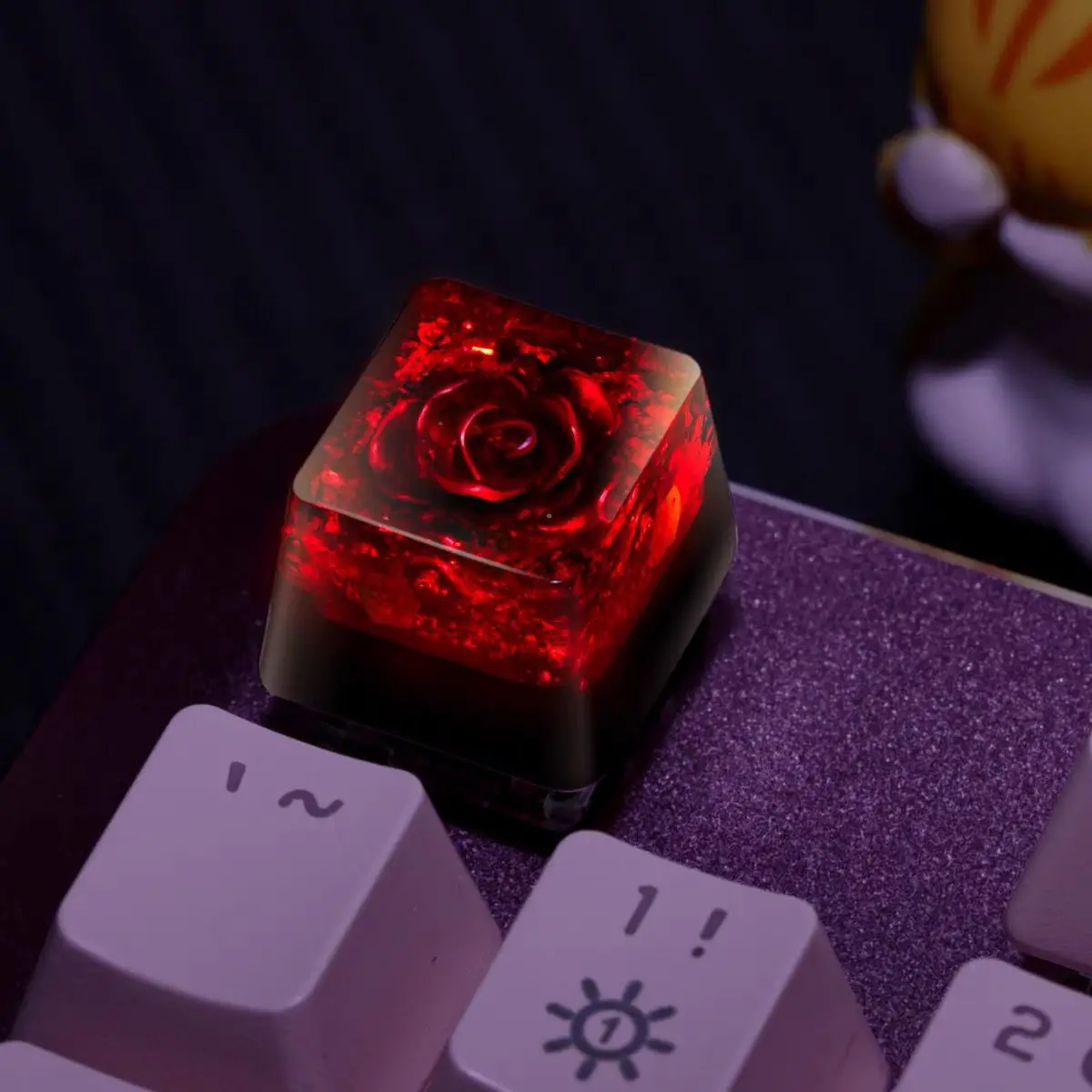 Red Flame Rose Love Single Rose Theme Personalized Keycap OEM Profile Black Translucent for MX Mechanical Keyboard