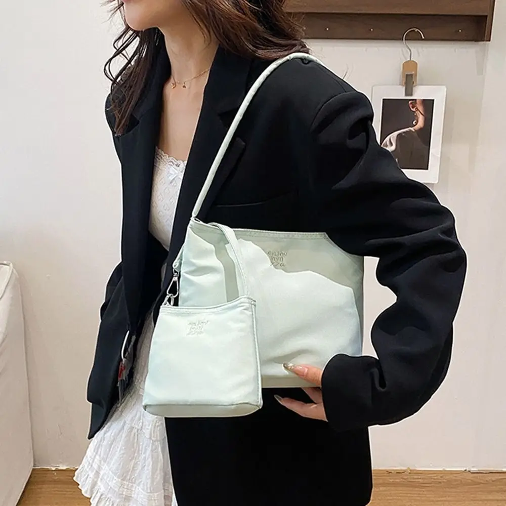 

Korean Style Nylon Tote Bag Handbag Large Capacity Embroidery Letter Underarm Bag All-match Pure Color Cloth Shoulder Bag Women