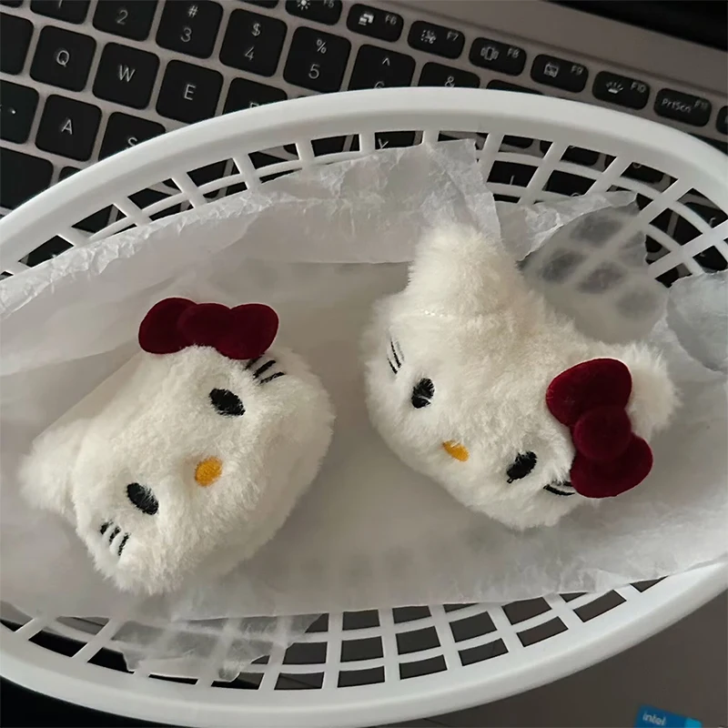 Épingle à cheveux en peluche Sanurgente Hello Kitty pour femmes et filles, pince à cheveux de dessin animé doux, pince à frange latérale, accessoires de cheveux mignons, cadeaux Kawaii