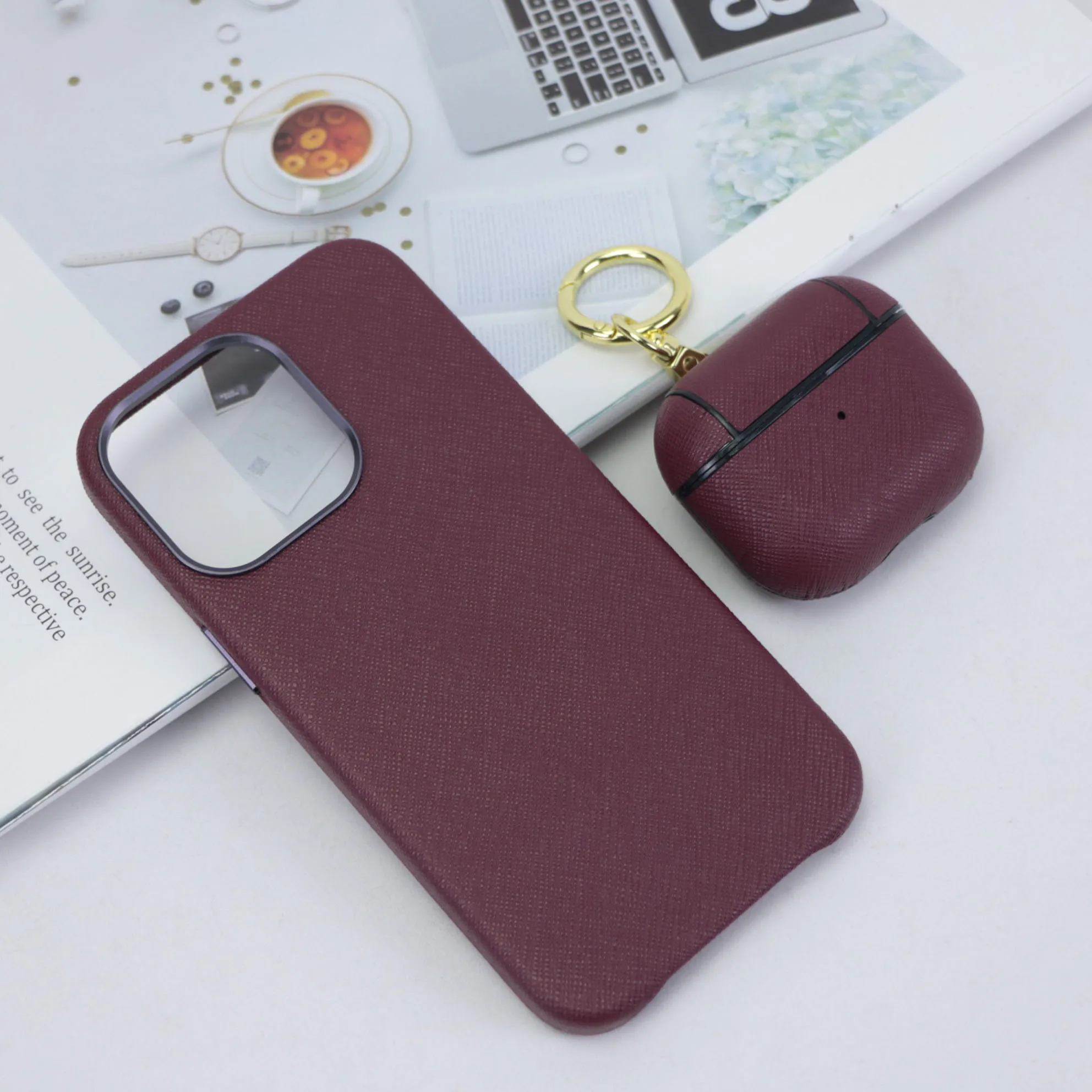 New Customized Gift Set Luxury Saffiano Leather Mobile Phone Case for 14 13 12 PRO MAX  Matched Airpods 1/2/3/Pro case Keychain