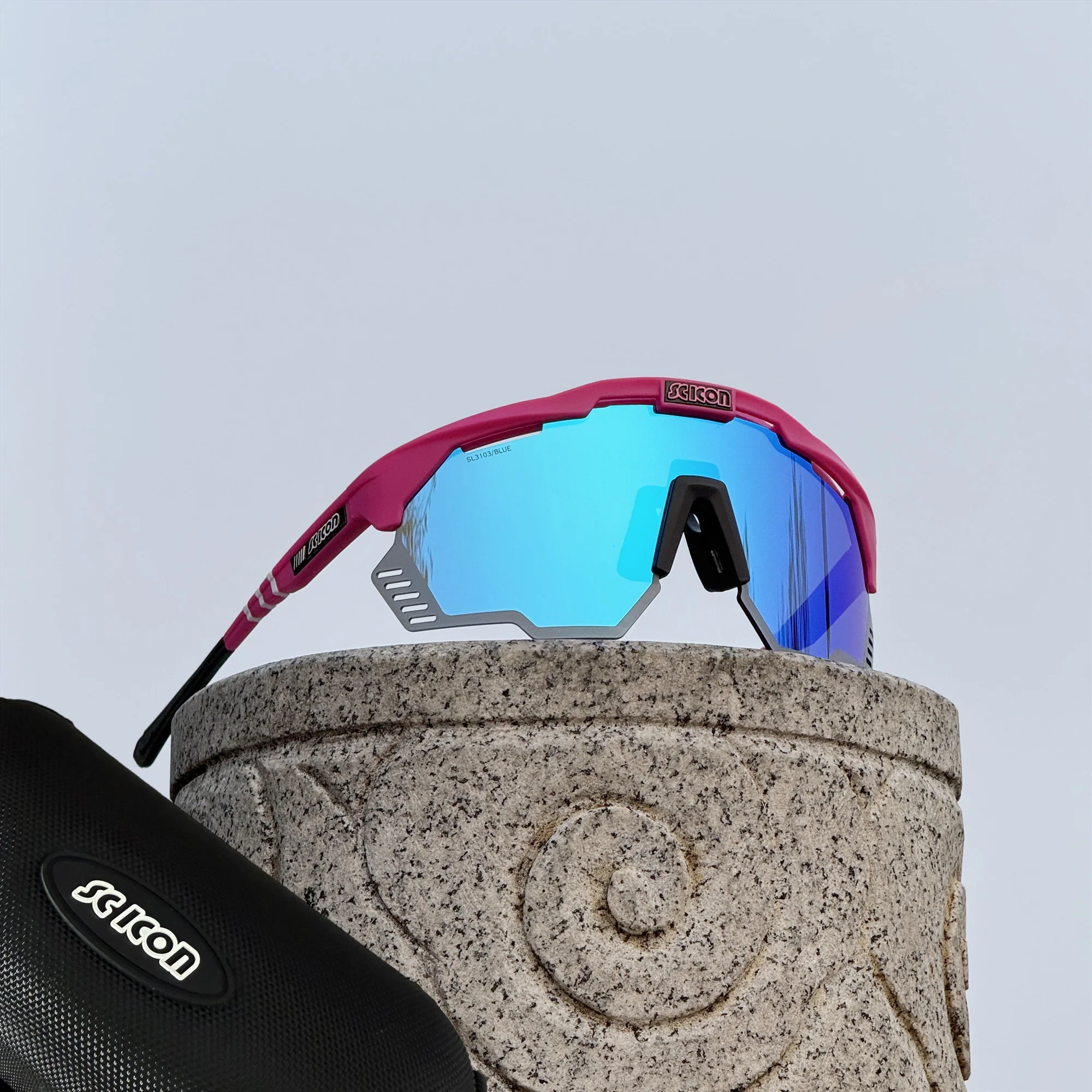 

Cycling Sunglasses UV400 Men Women MTB Bike Glasses Anti Wind Outdoor Sports Goggles with Case