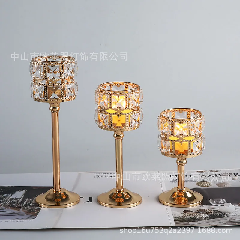 European Mini Crystal Candle Holder, Creative Metal Ornament for Wedding Hotel Decor, Romantic Dinner Table Centerpiece