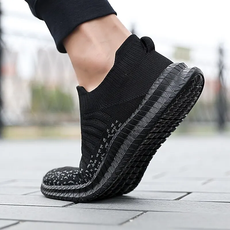 Men Shoes Breathable Men\'s Sneakers Comfortable Running Shoes Tenis Outdoor Slip On Walking Sneakers Sock Jogging Shoes