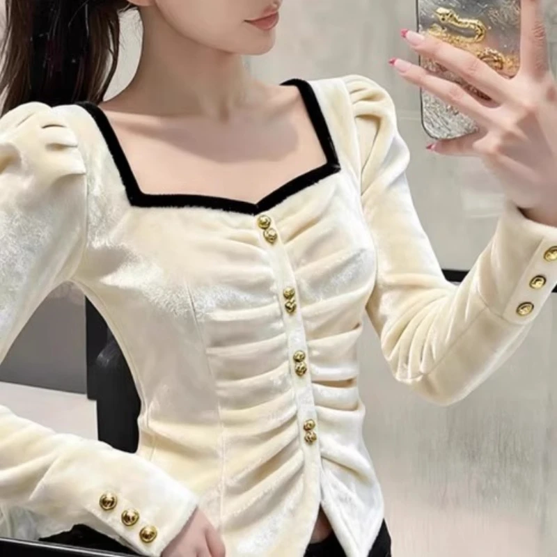 

2024, весна-осень, женская лоскутная рубашка с квадратным воротником, бежевая бархатная верхняя рубашка, женские осенние модные элегантные велюровые топы, рубашки