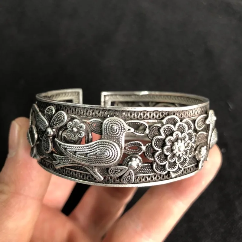 

Ethnic Tibetan Hollow Copper Bangle, Magpie Plum Blossom Design, Double Happiness Retro Bracelet