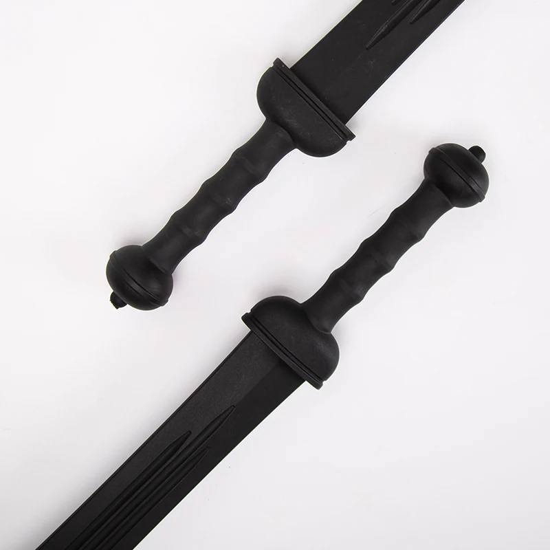 Training western swords and Roman swords into one sword, western dagger, plastic toy sword, sword, plastic steel.