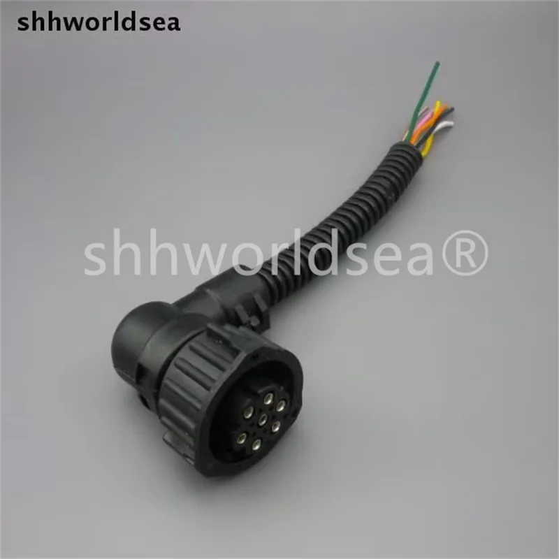 Shhworldsea 4PCS 7pin car plug For dongfeng tianlong kam day for mercedes-benz For ACTROS taillight assemblies auto plug socket