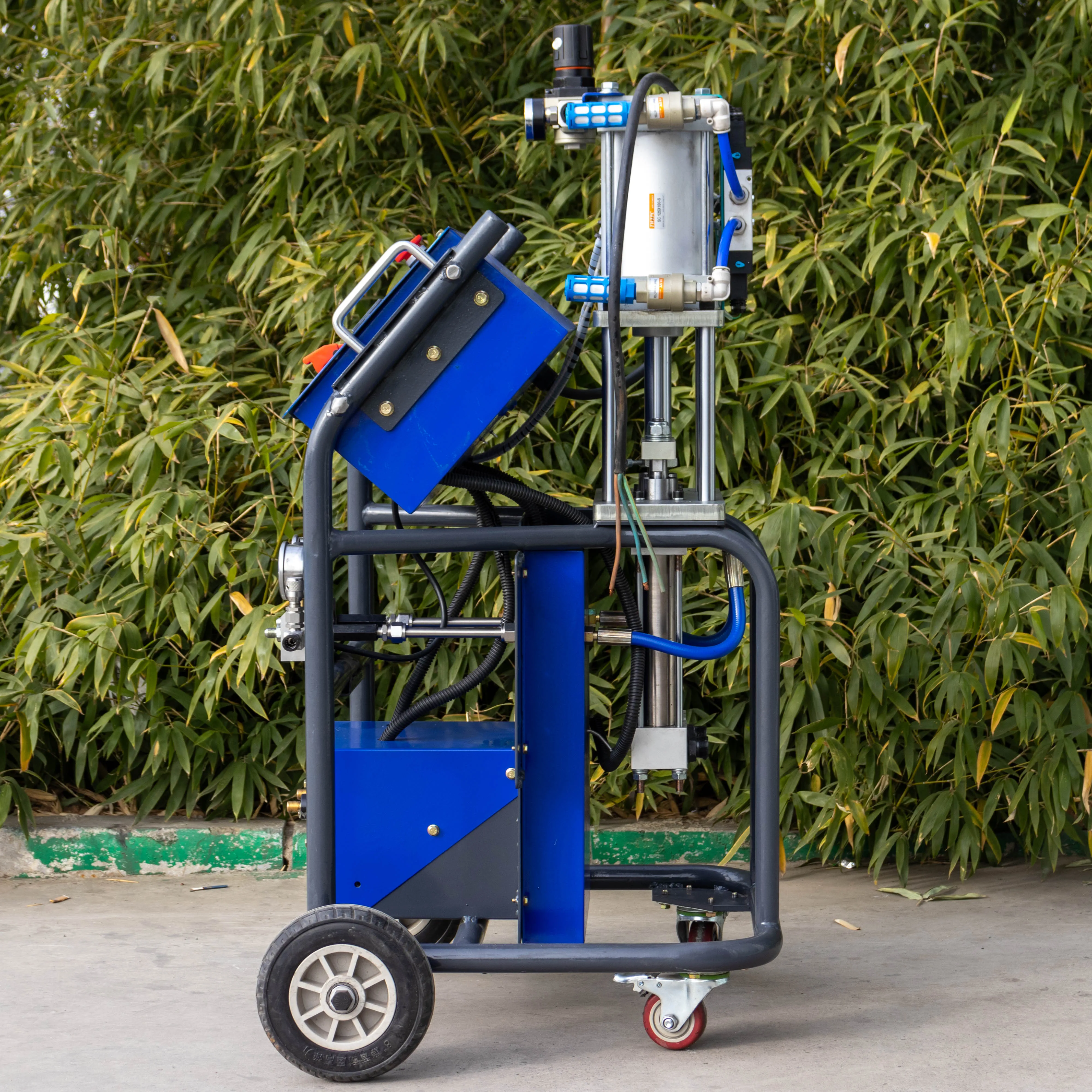 آلات رغوة البوليسترين HP10 آلة رش البولي يوريثين آلة رش البوليوريا #3