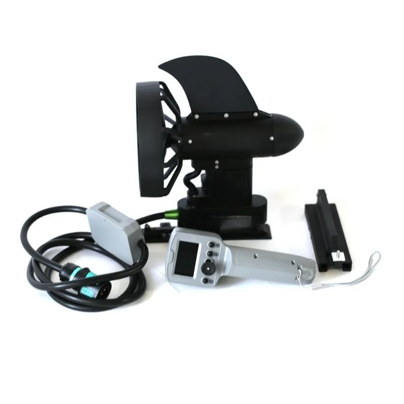 EDGE K4C motorboat and kayak engines. Compatible with B1, B2, B4 or B8 batteries developed by EDGE