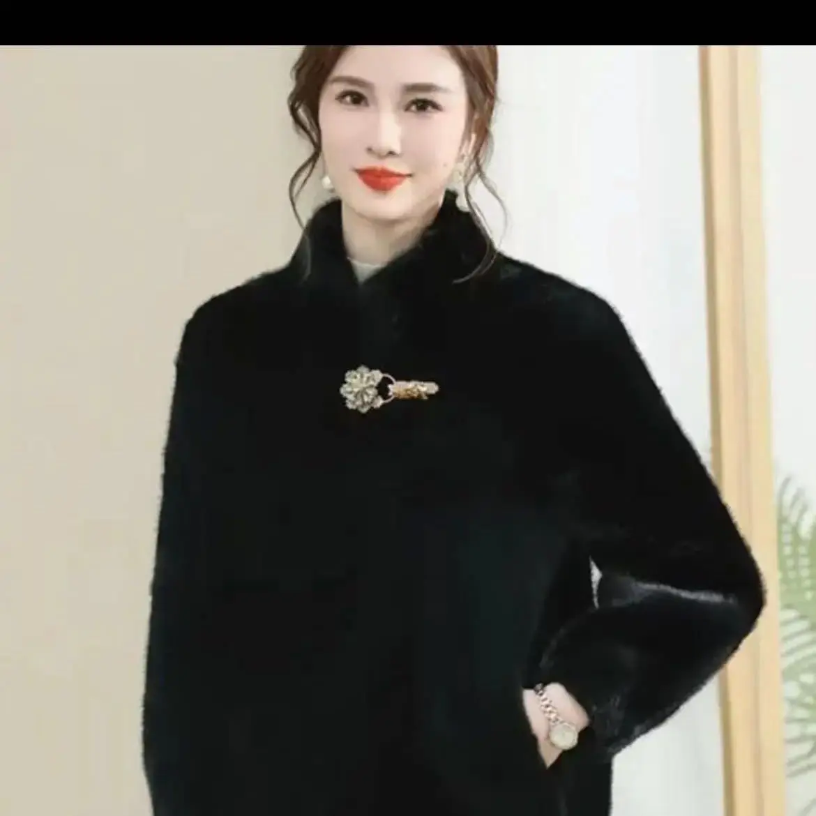 Abrigo de piel sintética para mujer, abrigo de lana de visón con cuello levantado, chaqueta de piel corta de manga larga de felpa y respetuosa con el medio ambiente Wh114