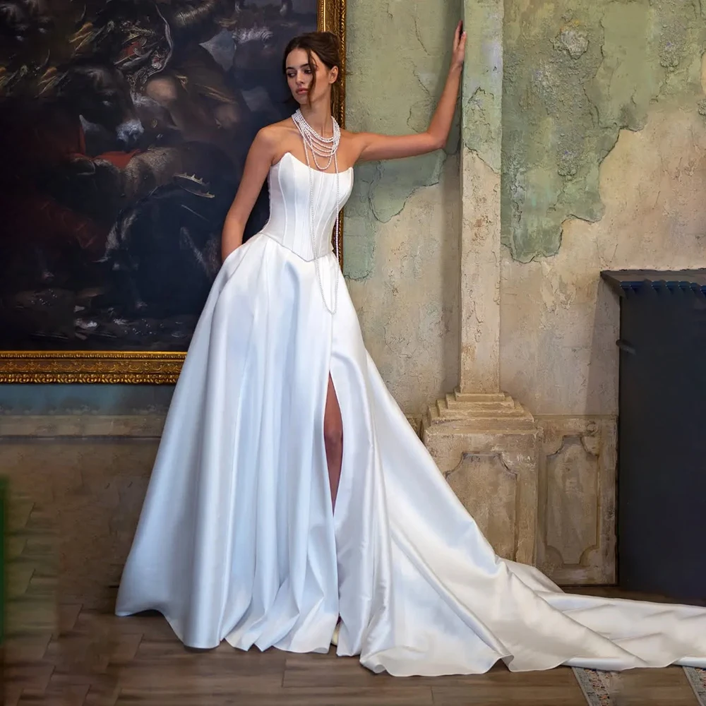 

Plus Size Satin Strapless A-Line Wedding Dress Backless Corset Evening Gown for Women New Arrivals Bridal Dresses