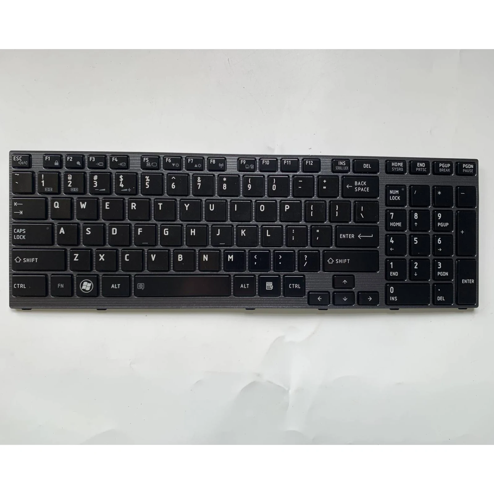 

Laptop keyboard US Layout for Toshiba P750 P755 P750D P770 P770D P775 X770 X775