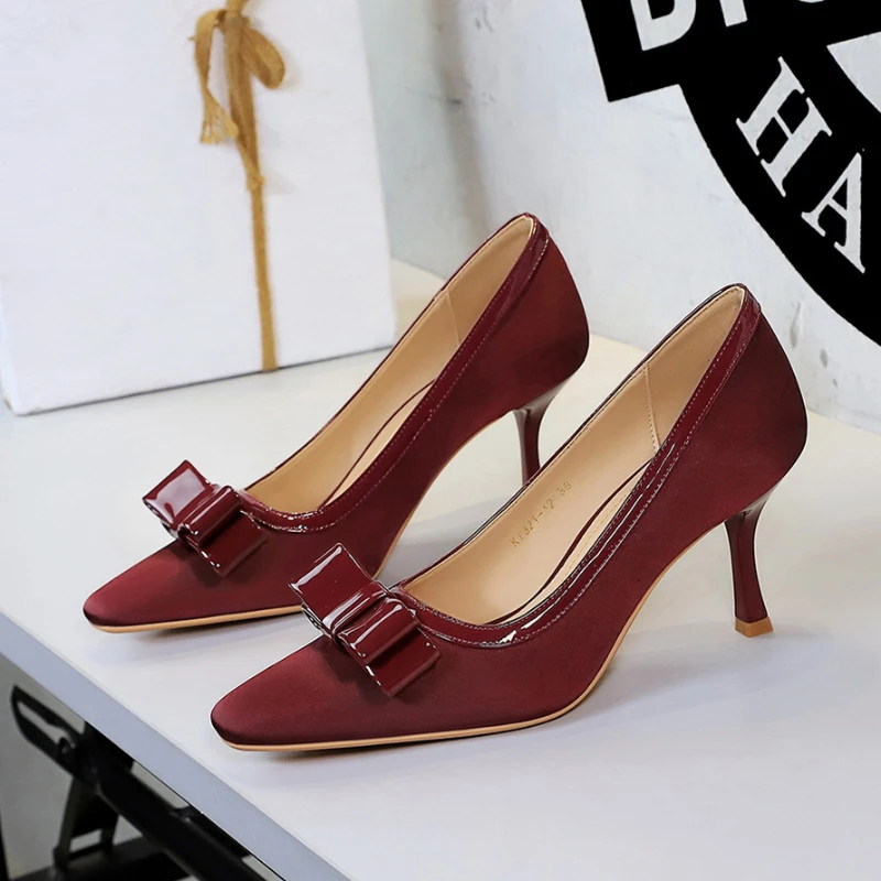 

Womens Burgundy Satin Pointed Toe High Heel Pumps With Patent Bow Detail Elegant Stiletto Heels For Wedding Party And Formal