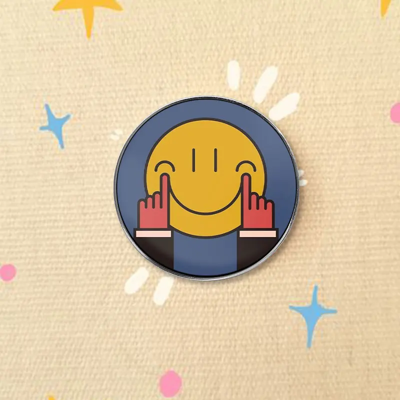 Funny Smiley Face UV Printing Badge Forced Smile And Middle Finger Hand Pin Sarcastic Office Humor Jewelry Metal Brooch Gift