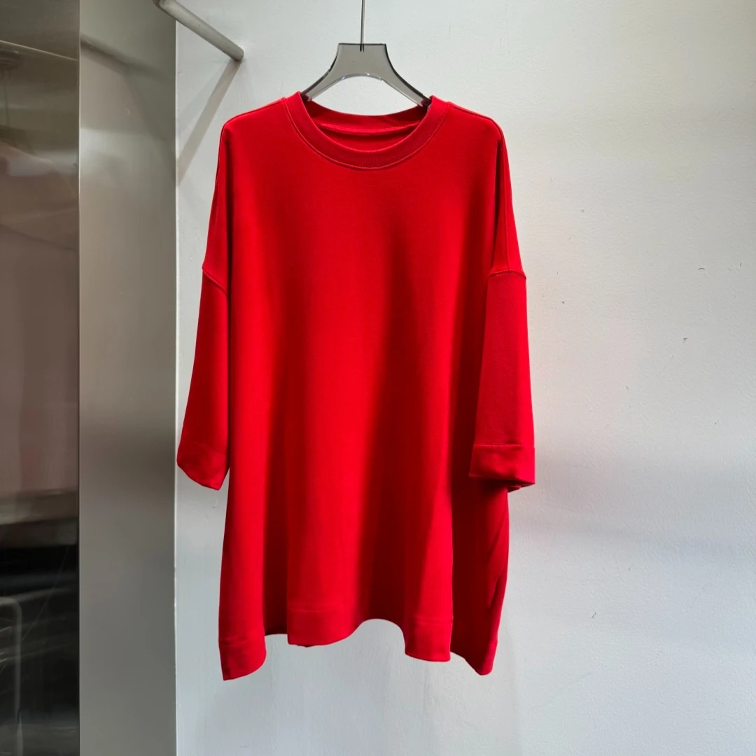 New Autumn and Winter Classic Round Neck Top Loose Casual Bottoming Shirt, Short-sleeved T-shirt for Women