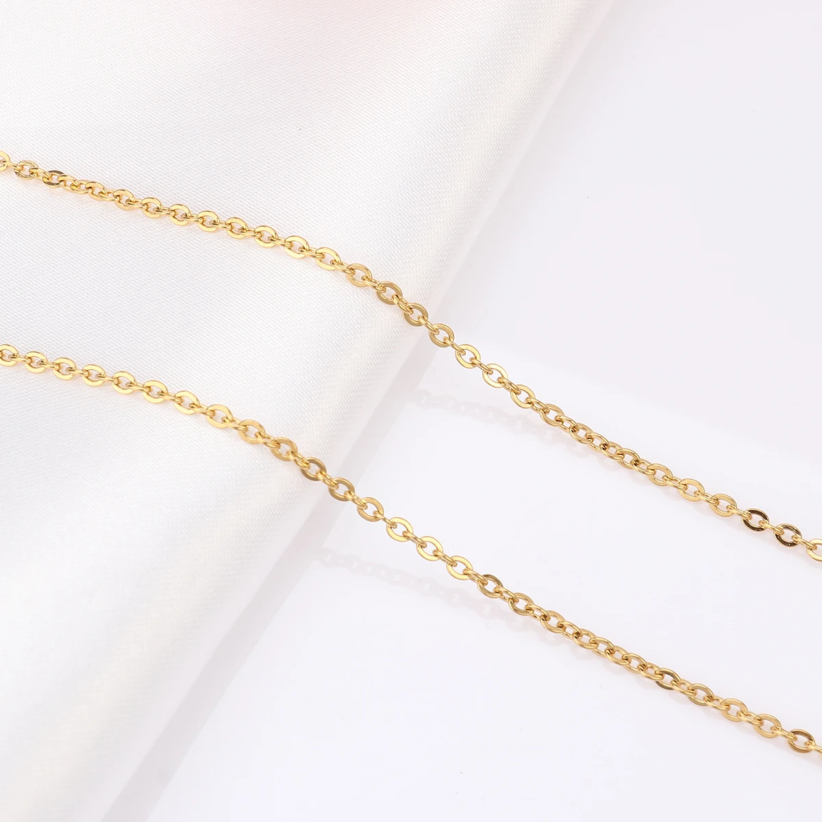 

Glasses 79cm Stainless Steel Eyeglasses Chain for Women Sunglasses Chain Adjustable Rubber Ends Durable Fashion Anti Slip Glossy