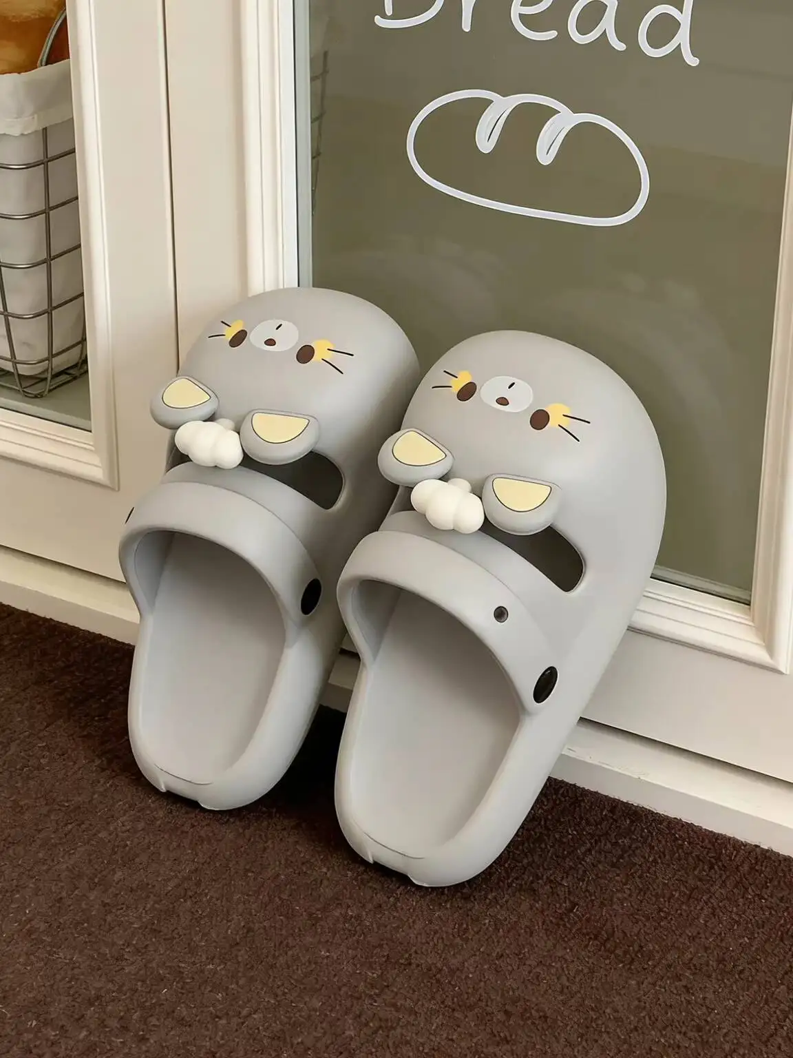 Women's Slippers 2026 Spring Summer Beach Clogs Funny Mouse Thick Platform Slippers Closed Toe Anti Collision Non Slip Slides