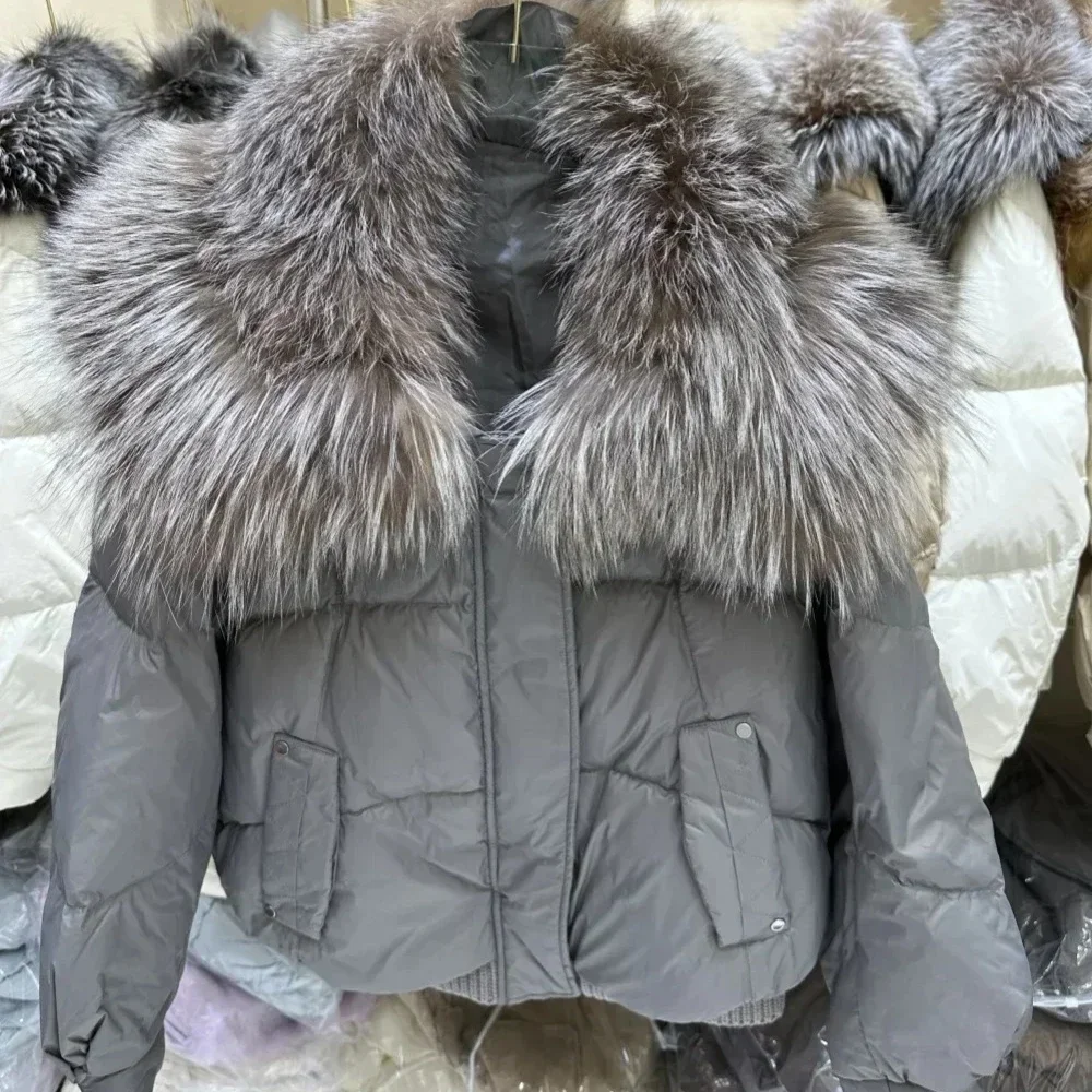 2025 Autumn New White Duck Down Jacket Women Winter Down Coat Thick Short Fashion Young European Real Fox Fur Collar Overcoats
