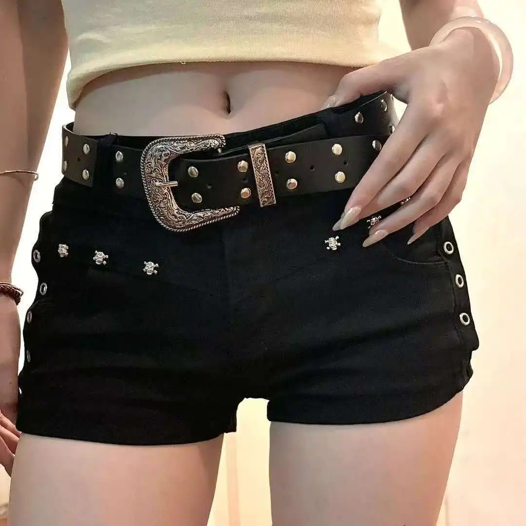 

Rivet Denim Shorts Women's New Summer Y2K Hot Girls Hip Wrap Hot Pants Female Low Waist Black Denim Ultrashort Shorts