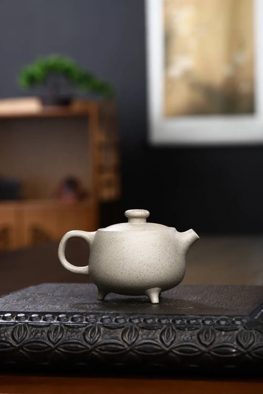 200ML Yixing Master Crafted Zisha Teapot Private‑Stored Natural White Duan Clay Three‑Legged Nine‑Ding Motif Teapot