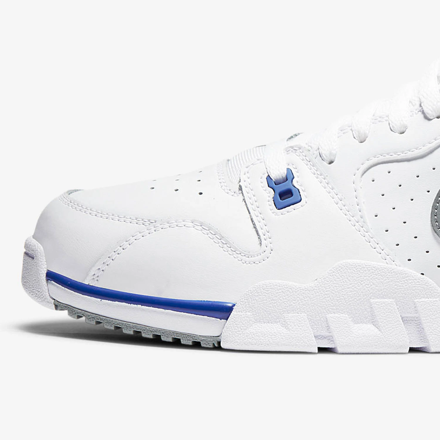 حذاء رياضي متين للرجال من Nike Official Authentic Air Cross Trainer CQ9182-102