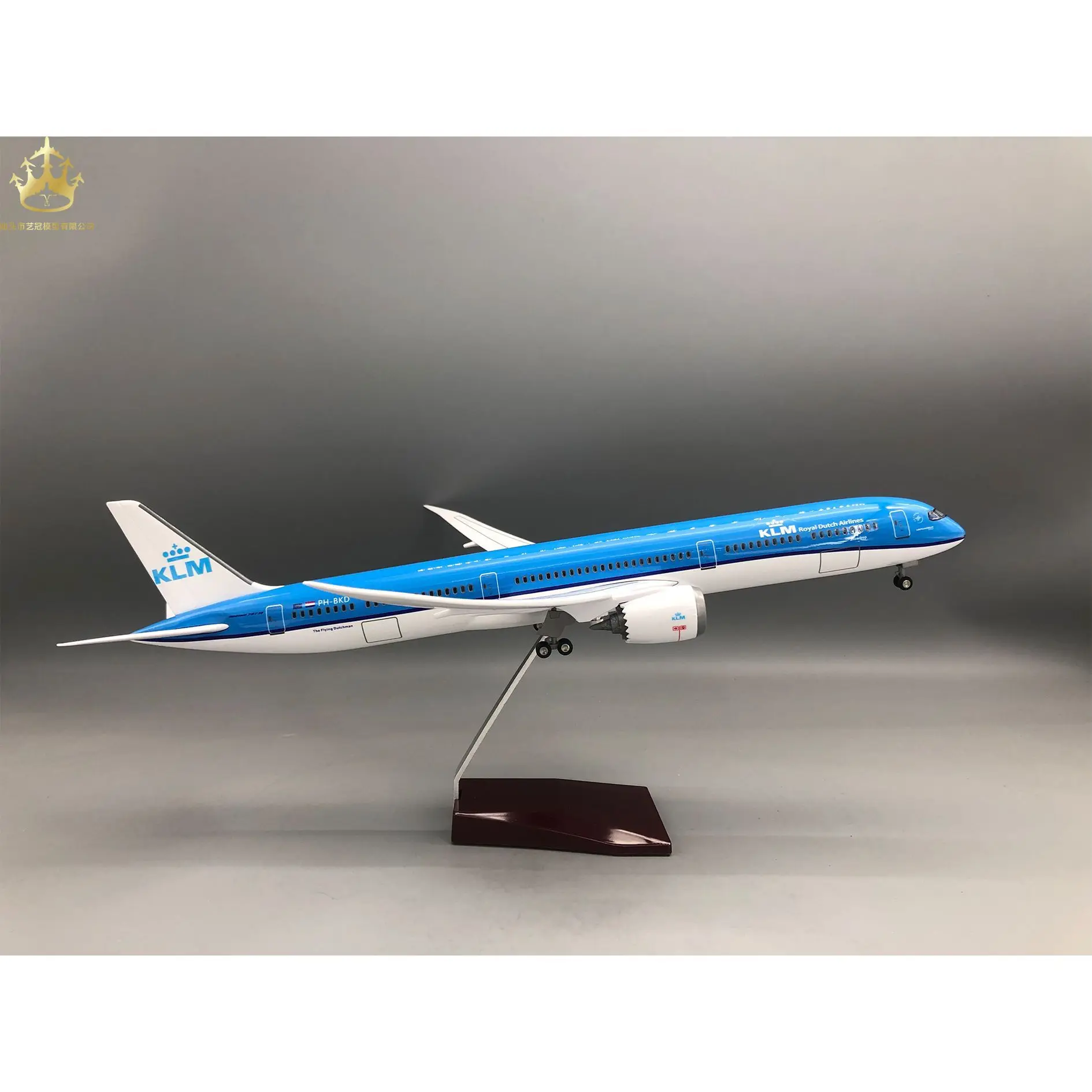 

Klm Royal Dutch Boeing 787 10 Airplane Model 47cm With Led Lights And Wheels Simulation Static Desktop Decor For Collectors
