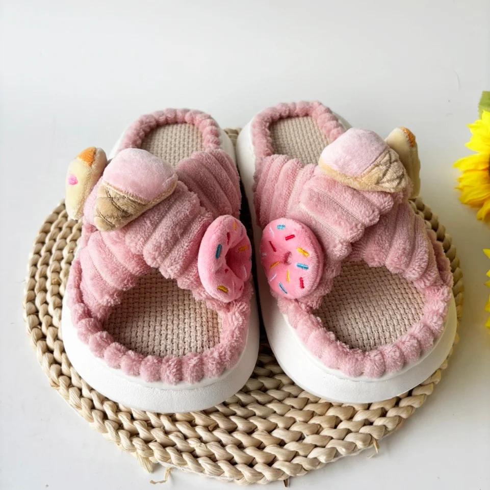 

New women's slip-on slippers comfortable soft sole fashionable cross-strap warm slippers for home, casual outdoor walking travel