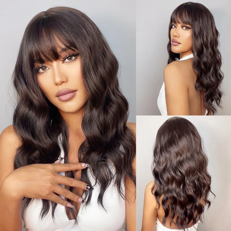 

Long curly hair with bangs, shoulder-length curls, slightly wavy, European and American synthetic fiber wig