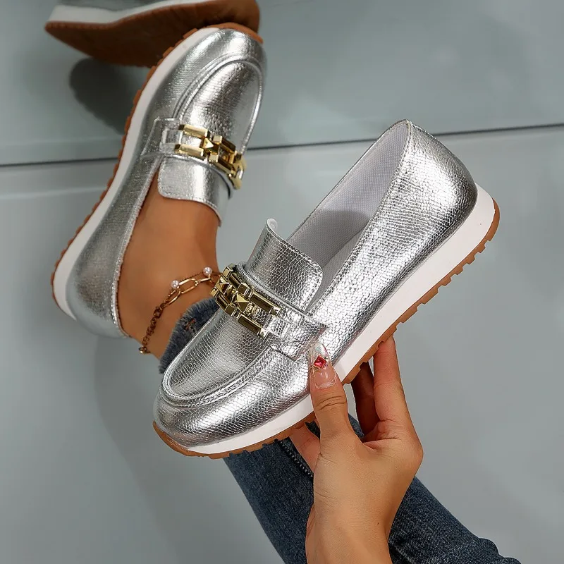 Vrouwen Chain Decor Platform Sneakers Mode Goud Zilver Designer Schoenen Vrouw Lichtgewicht Slip op Casual Wandelschoenen Plus Size