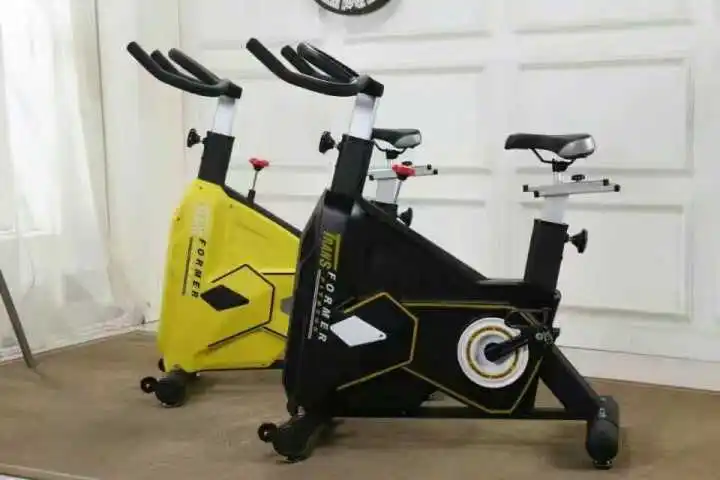 دراجة تمرين دوارة للياقة البدنية شديدة التحمل للاستخدام الداخلي والمنزل