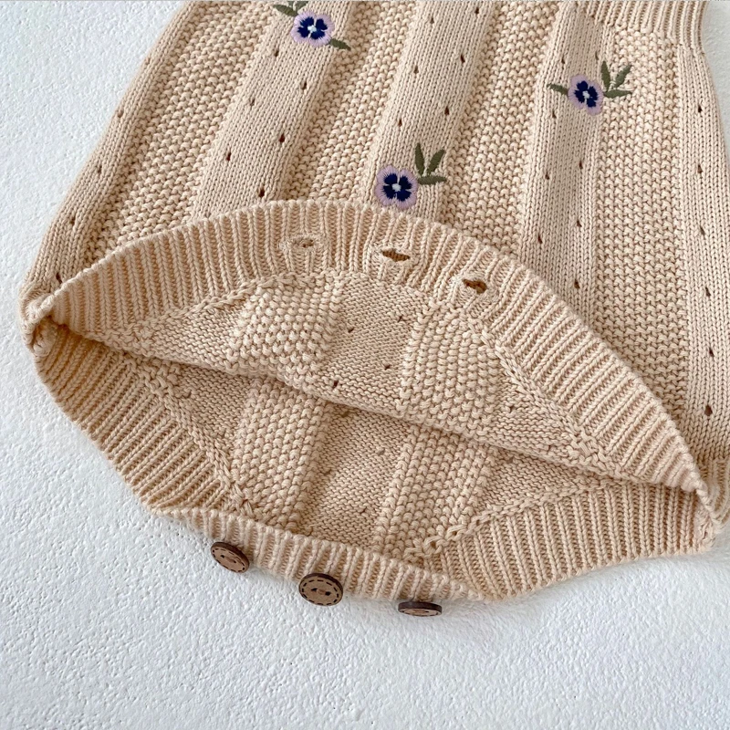 Autumn New Baby Clothing, 0-3 Year Old Girl, Sweater Embroidered Hollow Knitted Sweater