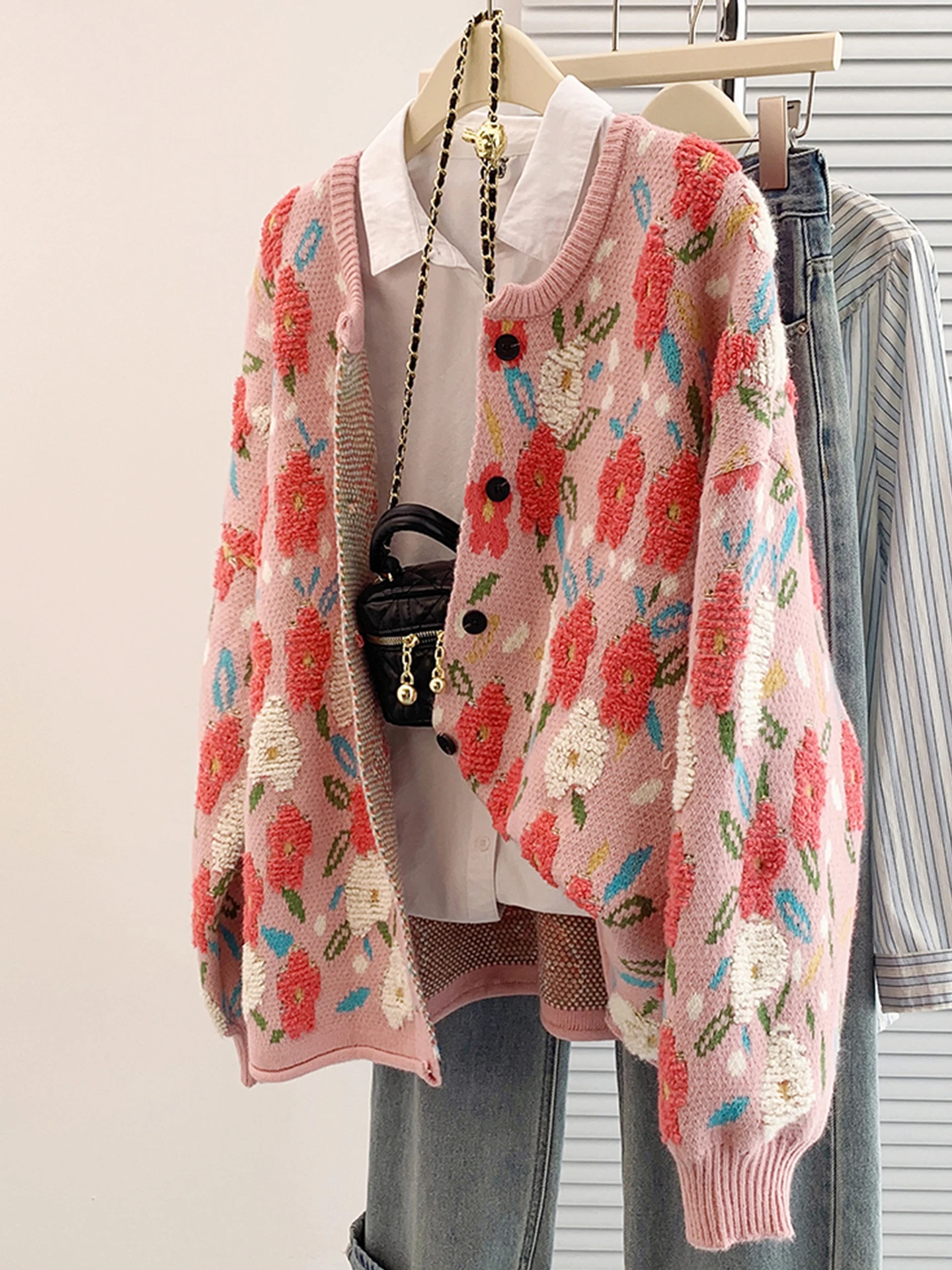 

Женский вязаный кардиган оверсайз с мягким пушистым цветочным узором, удобный повседневный, с длинными рукавами, круглым вырезом, пальто